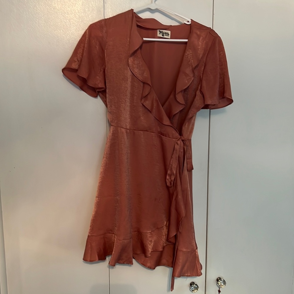 Pretty Dress - image 1